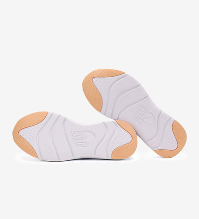 Cue Women’s Sneakers