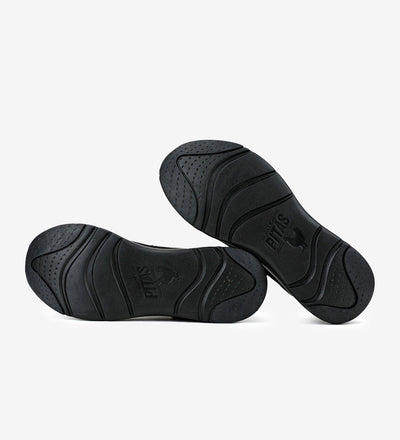 Cue Women’s Sneakers