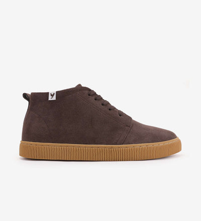 Brown Hiro Chukka Boots by Pitas with suede uppers and rubber sole, ideal for everyday wear.