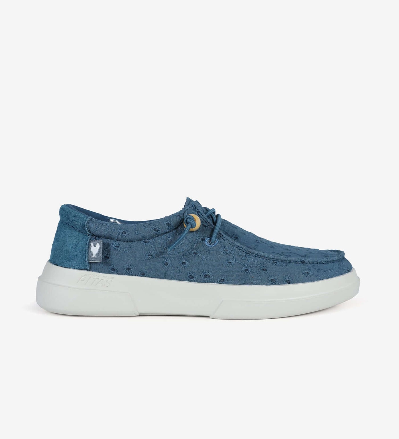 Kila Ultralight Wallys women's shoe with blue cotton upper, adjustable elastic laces, and lightweight EVA sole for summer comfort.