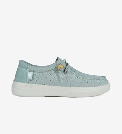 Kila Ultralight Wallys with elastic laces, breathable cotton upper, and shock-absorbent EVA sole for women's summer comfort.