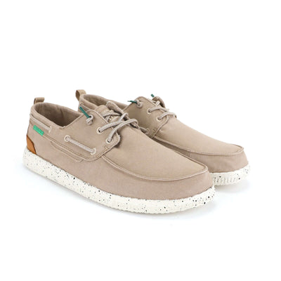 WP150 Jack Ultralight Boat Shoes with easy-on elastic laces, vegan leather heel, and shock absorbent EVA sole.