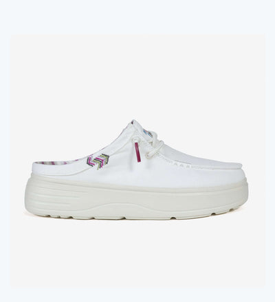 Caparica Ultralight Platform Mule with white cotton upper, elastic laces, and shock absorbent 4cm platform EVA sole for summer comfort.