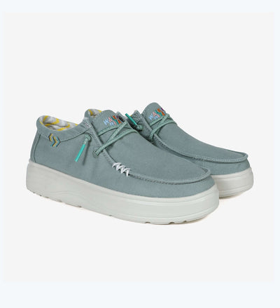 Light green Natal Ultralight Platform Wallys with 4cm EVA sole, breathable cotton upper, and adjustable elastic laces for easy slip-on.