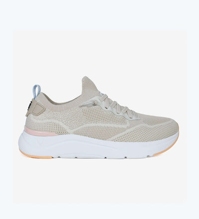 Women's Cue sneakers by Pitas with mesh fabric upper, elasticated laces, memory foam, and EVA sole for all-day comfort.