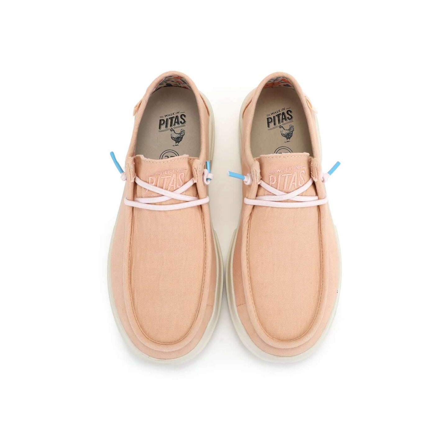 Dafne Ultralight Wally summer shoes in pink with elastic laces, cotton upper, and EVA sole for breathability and comfort.