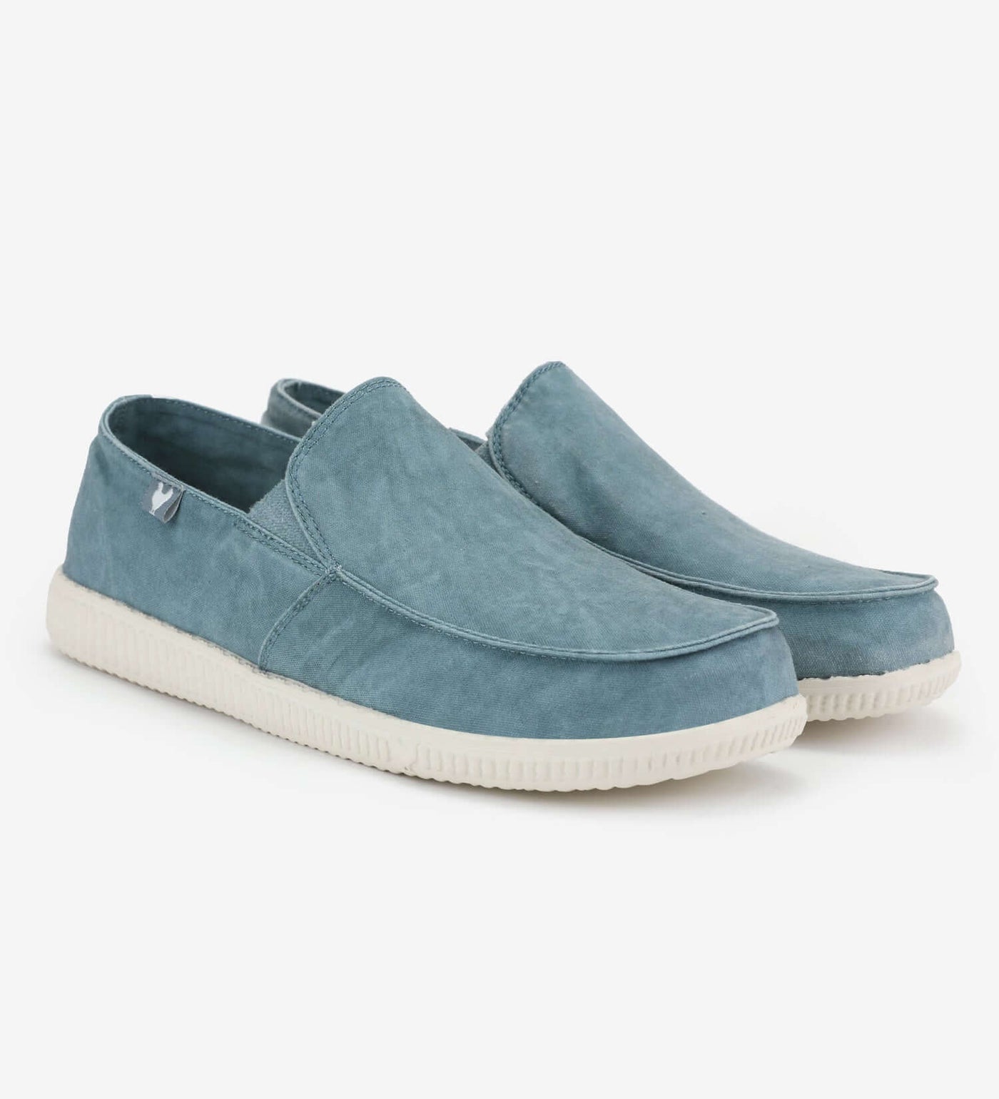 WP150 Ultralight Loafers in blue with EVA sole, elastic gussets, and Pitas detailing for summer comfort and durability.