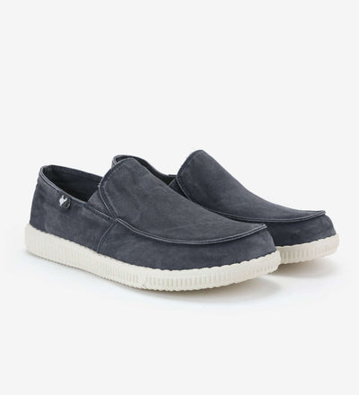 Ultralight WP150 slip-on loafers with navy cotton upper, shock-absorbent EVA sole, and Pitas Comfort insole for ultimate comfort.